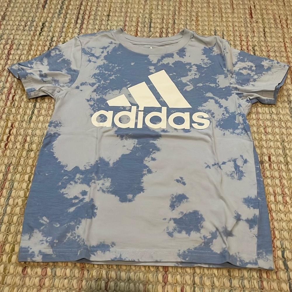 Adidas Tee sz 8 (s)